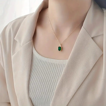 Collar Esmeralda Mujer