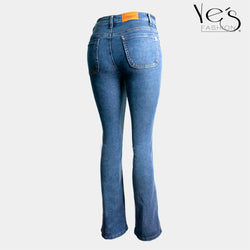 Jeans Flare para Mujer - Basta Acampanada - (Color: Azul Tradicional / Cargo Special)