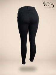 Jean Negro en 4 Botones – Corte Levanta Cola (Tallas Plus)