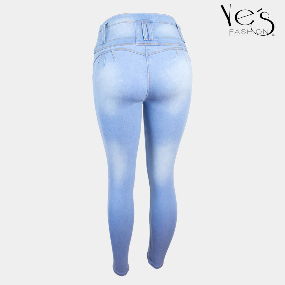 Jean para Mujer en Pretina alta/ PUSH UP - Color: Celeste (Timeless Style Collection)