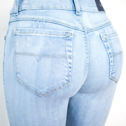 Jean Clásico para Mujer - Color: Celeste (Dennim Classics Collection)