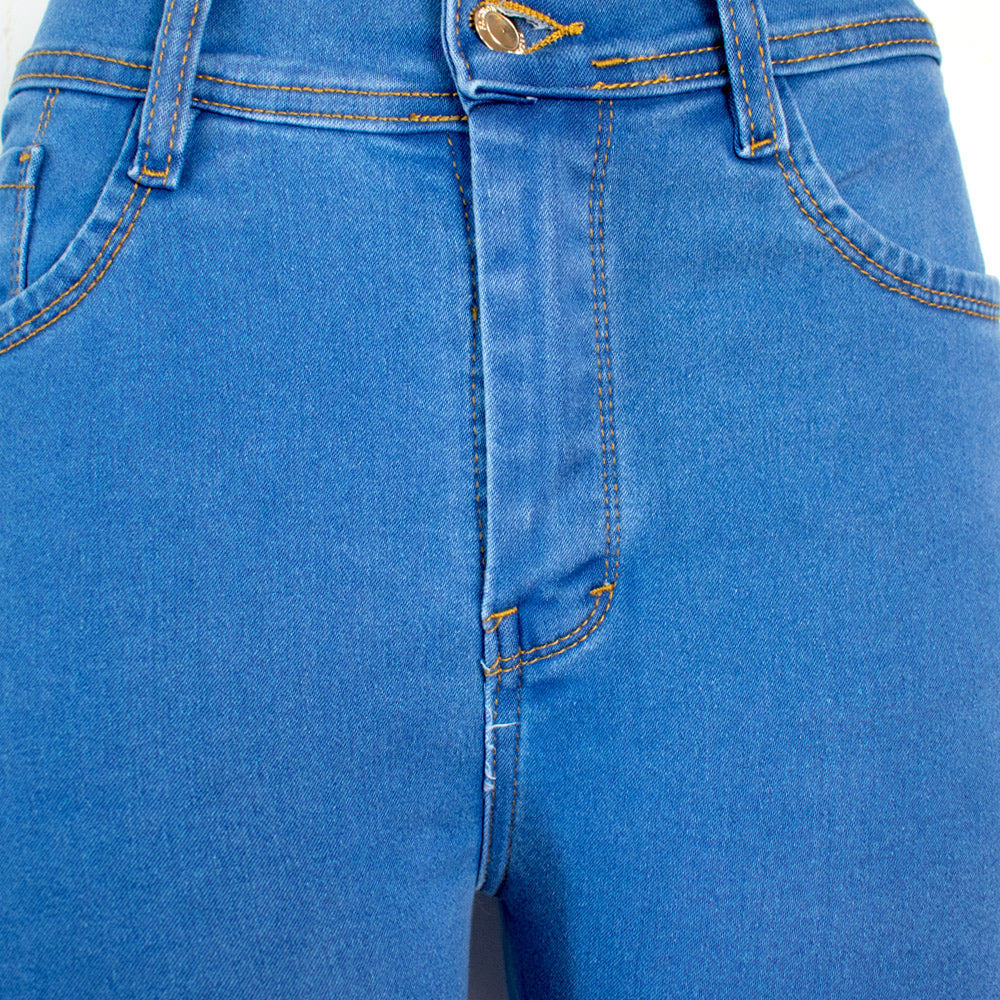 Jean de un boton para Mujer, Super Strech - Color: Azul Claro