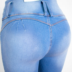 Pantalón Jean para Mujer - Azul Claro (Ilusion Collection)